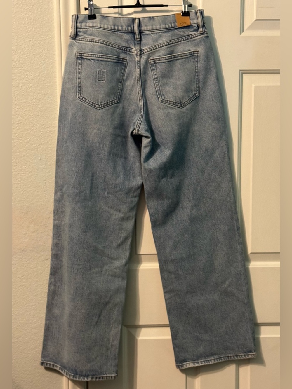 Vuori Vintage Wide Leg Jeans Light Wash Indigo Size 27 NWOT - Picture 14 of 16